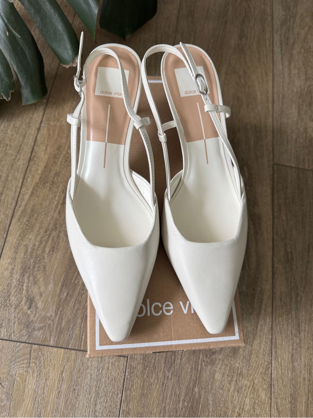 Dolce Vita Odela White Leather Slingback Pumps Size 9